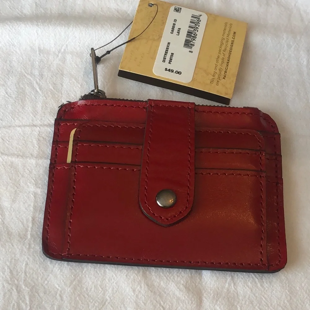 Patricia Nash Cassis Distressed Vintage Leather Card Wallet Case Color Lava NWT